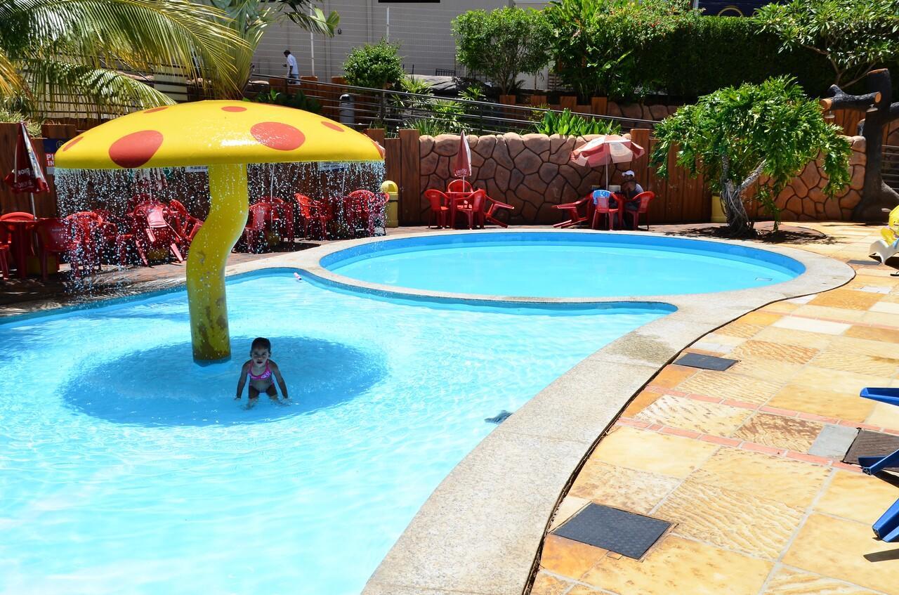 קאלדס נובאס Apartamento Golden Dolphin Grand מראה חיצוני תמונה