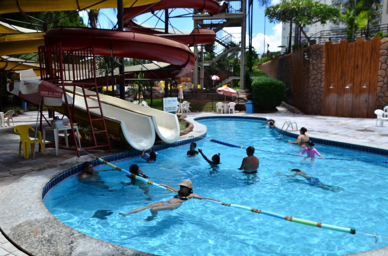 קאלדס נובאס Apartamento Golden Dolphin Grand מראה חיצוני תמונה
